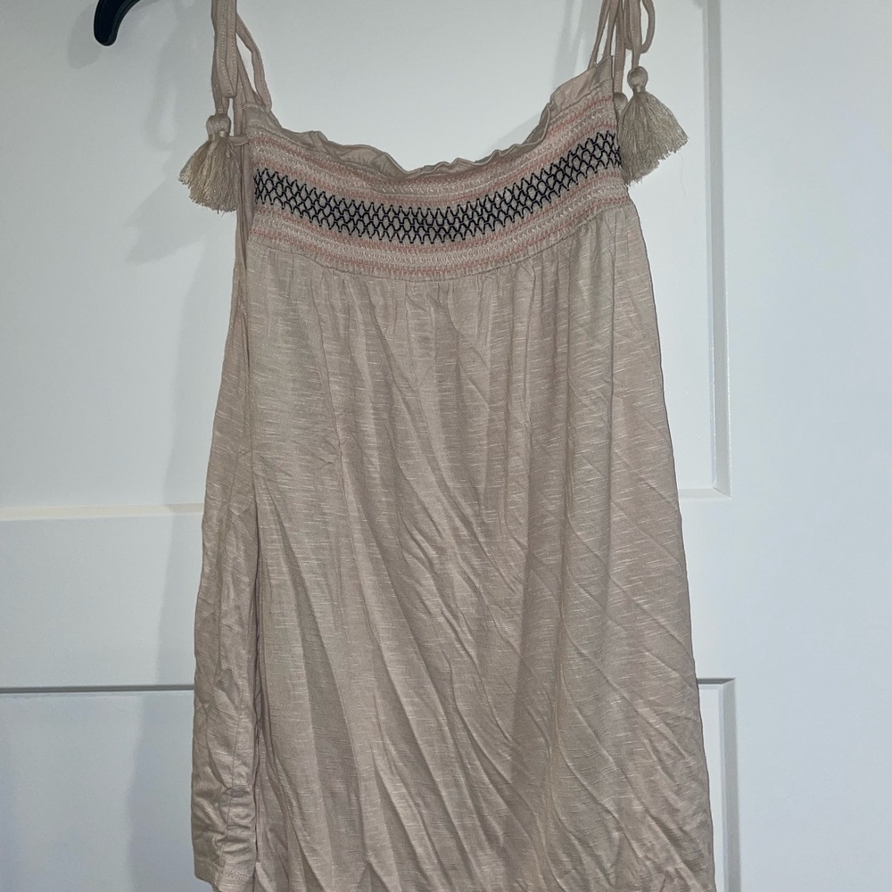 Maurice’s tank top